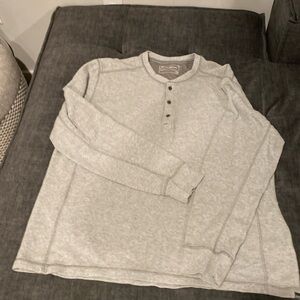 Eddie Bauer long sleeved shirt. Thermal like material. XL